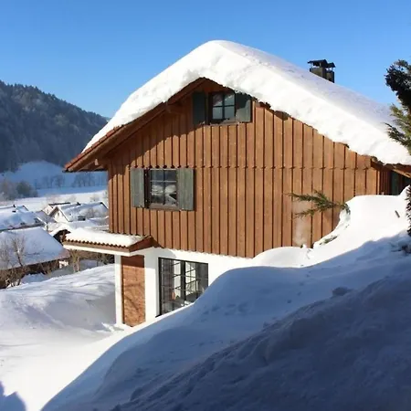 Alpkoenigin In Mit Garten Und Terrasse *