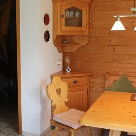 Alpkoenigin In Mit Garten Und Terrasse בית נופש